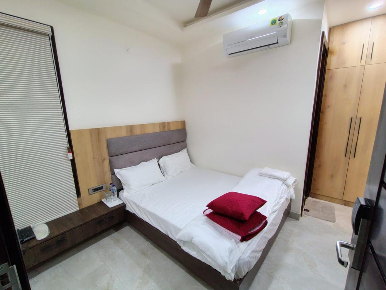 Celebration Guest House ลัคเนา ภายนอก รูปภาพ